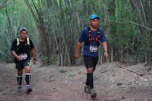 BIB: 3422, 3424
                            <button type="button" onclick="openModal(4118785)" class="btn btn-primary btn-sm float-right btn-popup" data-toggle="modal" data-target=".modal-high-quality">
                        <i class="fas fa-shopping-cart"></i> Add to Cart
                    </button>
                                            <button type="button" onclick="isThisMe(4118785, true)" class="btn btn-success btn-sm float-right btn-popup btn-isme hidden" data-toggle="tooltip" data-placement="bottom" title="นี่คือรูปของคุณใช่ไหม คลิกที่นี่เพื่อเอาเข้าอัลบั้ม">
                        <i class="fas fa-plus"></i> Add to album
                    </button>
                    <button type="button" onclick="isThisMe(4118785, false)" class="btn btn-warning btn-sm float-right btn-popup btn-isnotme hidden">
                        <i class="fas fa-ban"></i> Remove from album
                    </button>